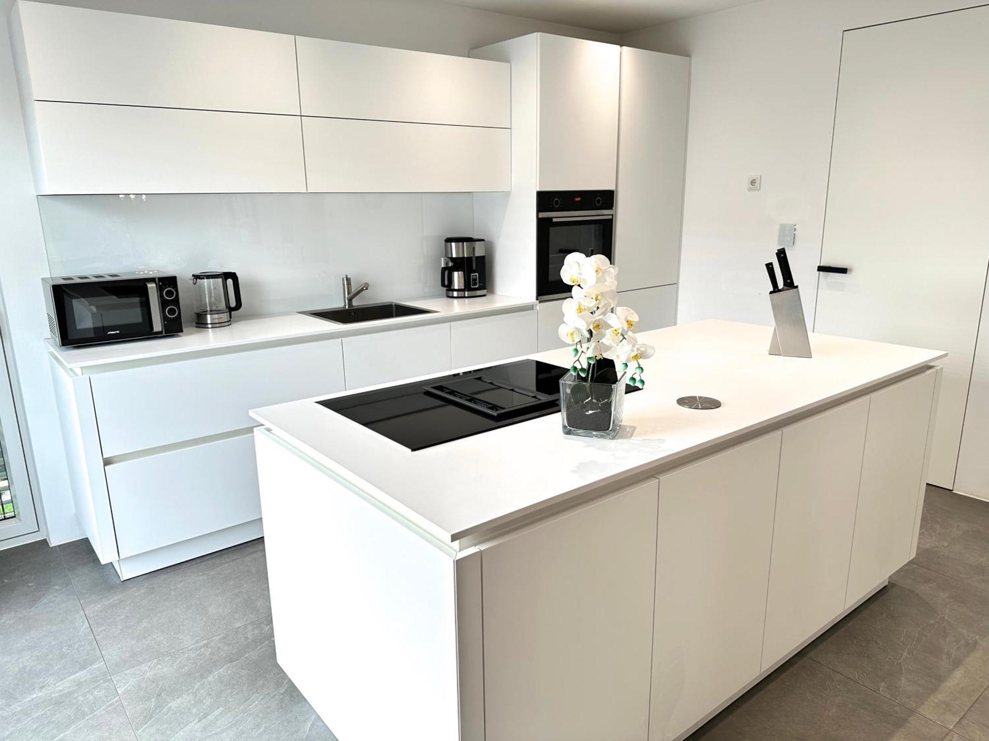 Ferienwohnung Black White Raubling Kültér fotó